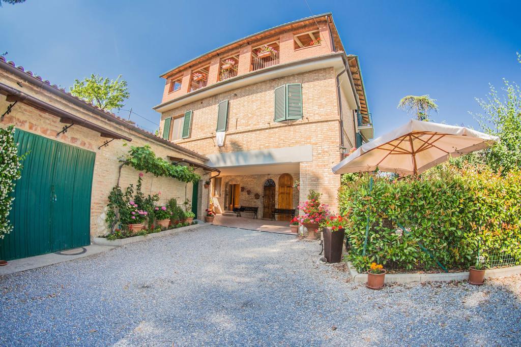 I Due Cipressi Guest House Torrenieri Luaran gambar